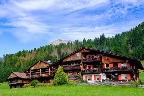 Old farmhouses in the hamlet of Kratten, Sappada, Plodn, Carnic Alps, Julian Friuli, Italy