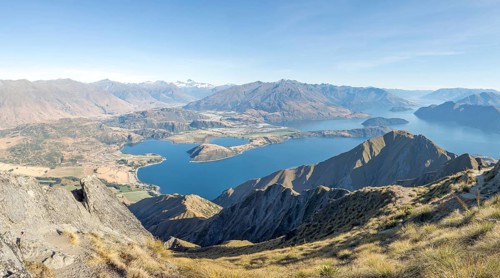 Hiking trail to Roys Peak Lookout, Lake Wanaka, Wanaka, South Island, New Zealand, Oceania