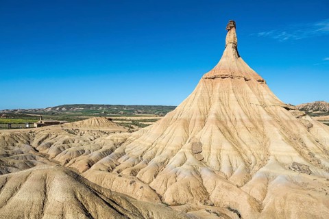 Castildetierra rock formation, semi-desert, Bardena Blanca area, Bardenas Reales Nature Park,