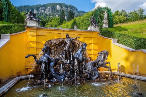 North parterre with Neptune Fountain at Linderhof Palace, Ettal, Ammertal, Upper Bavaria, Bavaria,