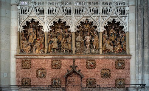 Interior view, tomb and decorations, north choir, Cathédrale Notre-Dame d'Amiens, Amiens, Somme,