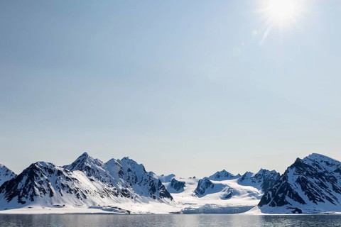 Glacier tongue, ice, mountain range, sea, sunbeams, Smeerenburg, Spitsbergen, Svalbard