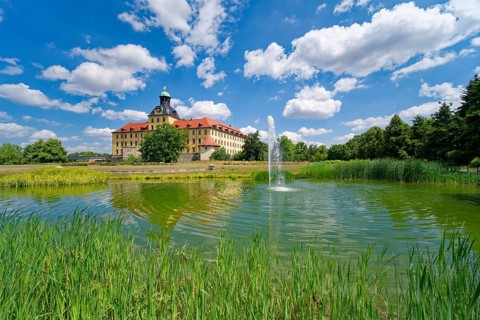 Johannisteich, castle park, Museum Zeitzer Schloss Moritzburg, early baroque style, water