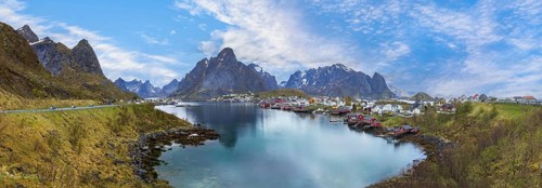 Beautiful Reine fishing village, scenic dramatic views of Lofoten islands in Norway