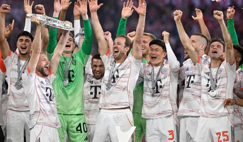 FC Bayern Munich FCB celebrates 34th championship title, championship celebration, championship