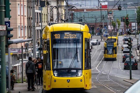 Ruhrbahn tram, on Altendorfer Straße, intersection Helenenstraße, in Essen, rush hour, traffic,