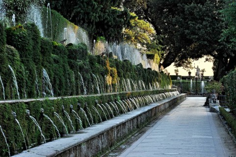Avenue of a Hundred Fountains, Viale delle Cento Fontane, behind Fontana della Rometta, Renaissance