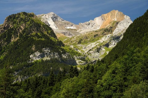 Mountain landscape in the Bujaruelo Valley or Valle de Bujaruelo near Torla-Ordesa, Spain