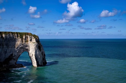 Rock arch Falaise or Porte La Manneporte, Étretat, sea, steep coast, cliffs, chalk cliffs,