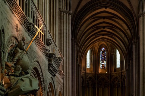 Interior view, angel on pulpit, holding a shining golden sword, Cathédrale Notre-Dame de Bayeux,