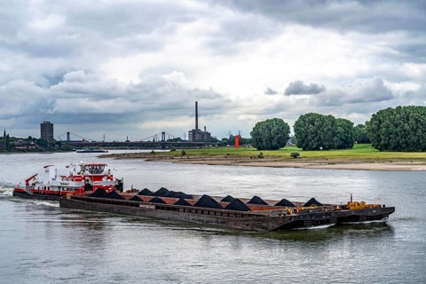 Cargo ship on the Rhine, push boat Herkules II, pushed convoy, with coal for the HKM coking plant