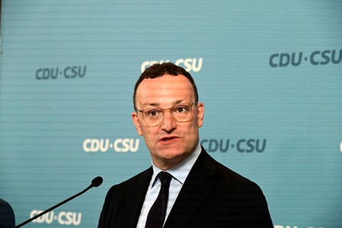 The Chairman of the CDU/CSU parliamentary group, Jens Spahn (CDU), and his deputy Alexander
