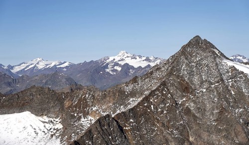 Wilder Pfaff summit, Wildspitze summit behind, view from the Wilder Freiger, Stubai Alps, South
