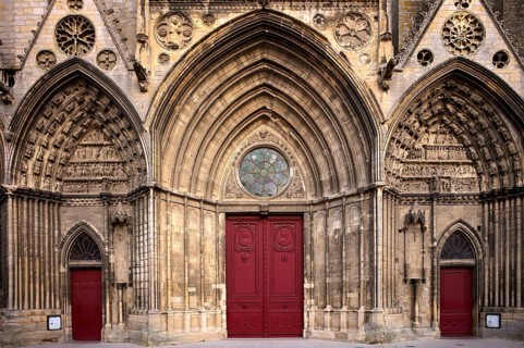 Main portal, side portal, west façade, Cathédrale Notre-Dame de Bayeux, Bayeux, Normandy, Calvados,