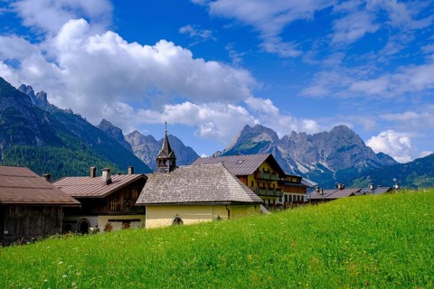 Chapel of the Virgin Mary in the hamlet of Kratten, Sappada, Plodn, Carnic Alps, Julian Friuli,