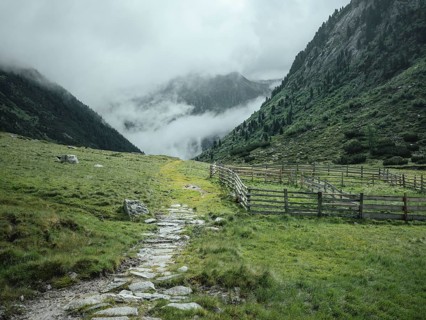 Historic mule track, Windbachtal, Krimmler Tauern, Pinzgau, Salzburg, Austria