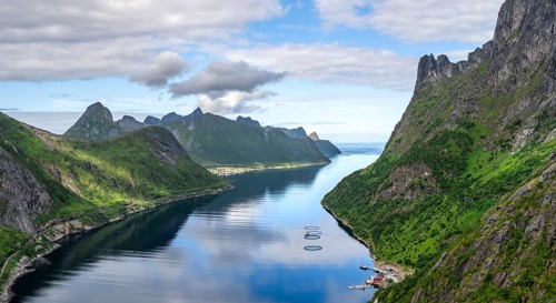 View of Øyfjorden fjord and mountains, fjord landscape with mountain peaks, hike to Barden