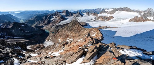 Rocky ridge on the Wilder Freiger mountain peak, behind Signal summit and Becher summit with