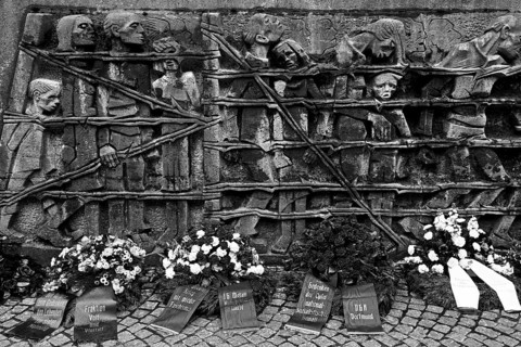 Bittermark memorial, memorial site, detail with wreath of flowers for the memorial service on Good