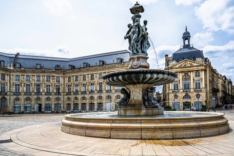 Fontaine des Trois Graces, Place de la Bourse, Bordeaux, Gironde, Nouvelle-Aquitaine, France