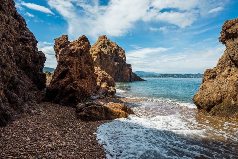 Picturesque coast and red rocks, Pointe de l'Aiguille, Théoule-sur-Mer, Massif de l'Esterel,