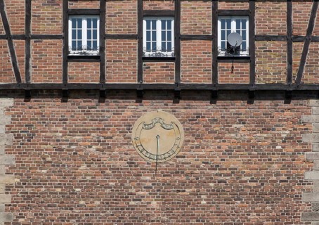Sundial at the historic Borgmühle, Lüdinghausen, Münsterland, North Rhine-Westphalia, Germany