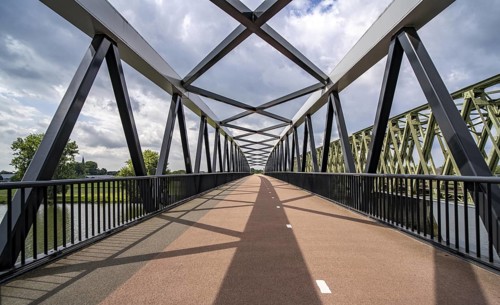 Ride over the De Massover cycle path bridge, over the Meuse south of Nijmegen, near Cuijk, part of