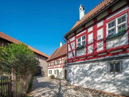 Half-timbered house on the medieval town wall, Löpsinger Mauer, Nördlingen, Bavaria, Germany