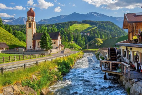 Chaplaincy church and old forge with water wheel on the Horlachbach, Niederthai in the Horlach