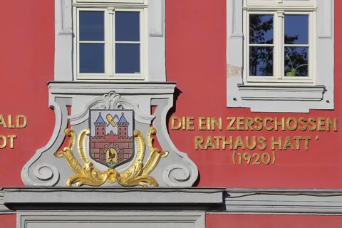 City coat of arms and inscription on the town hall, saying, text, year, Suhl, Franconia, Thuringia,