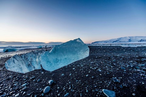 Jökulsarlon, icebergs, ice, cold, glacial lake, Vatnajökull glacier, winter, beach, sunrise, ocean,