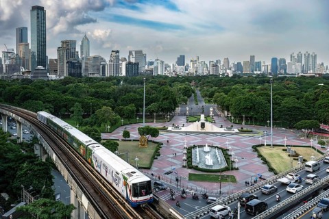 Skyline Lumpini Park and BTS Skytrain, Bangkok, Thailand