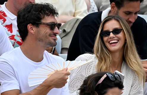 Mats Hummels fans girlfriend Nicola Cavanis, fan, grandstand, tennis, ATP 250, BOSS Open 2025,