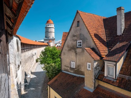 Medieval town wall with battlements, Löpsinger Tor, rebuilt around 1590, Löpsinger Mauer,