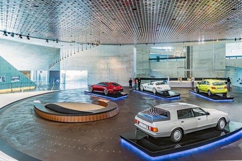 Mercedes-Benz Auto 2000 from 1981: The Mercedes-Benz Museum in Stuttgart presents a journey through