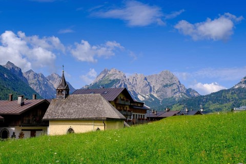 Chapel of the Virgin Mary in the hamlet of Kratten, Sappada, Plodn, Carnic Alps, Julian Friuli,
