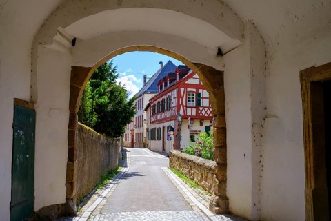 Schlossgasse, Alzey, Rhine-Hesse region, Rhineland-Palatinate, Germany