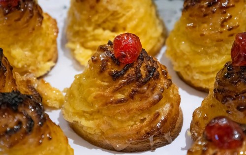 Argentina, Buenos Aires, pastry, sweets and desserts sold in street restaurants and cafes