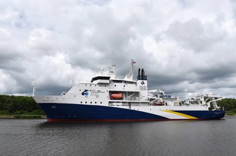 The French research vessel POURQUOI PAS in the Kiel Canal, Kiel Canal, Kiel Canal,