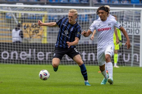 Football 3rd division, 2025/26 season, matchday 1: Waldhof Mannheim v SC Verl***On the ball: Julian