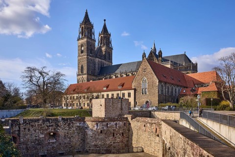 Magdeburg Cathedral, Gothic architecture, bastion Cleve, defence defence tower Cleve, bare winter