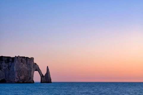 Rock arch Falaise or Porte d'Aval and rock needle Aiguille, Étretat, sea, steep coast, cliffs,