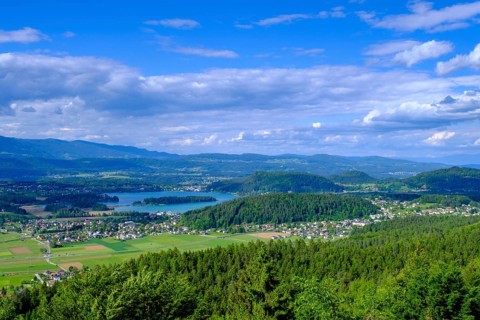 Lake Faak from the castle ruins of Finkenstein, Burgarena Finkenstein, Altfinkenstein, Finkenstein,