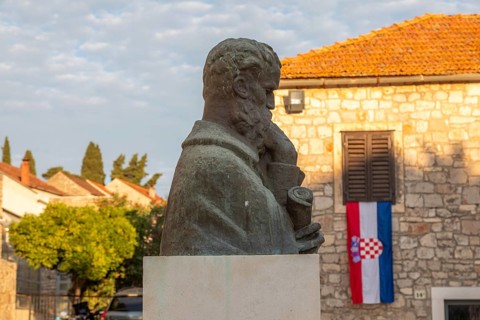 Monument to Petar Hektorovic, Starigrad, island of Hvar, Dalmatia, Croatia