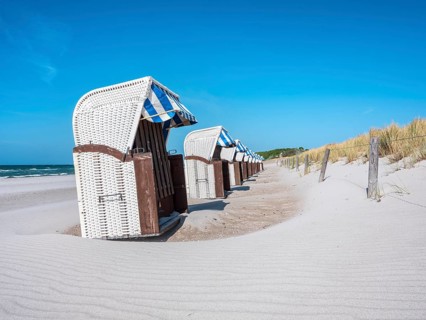 Beach chairs on the Baltic Sea beach, ripple structures in the fine white sand, sand ripples,
