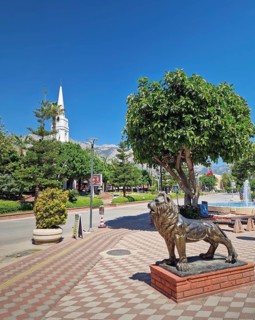 KEMER, TURKEY - JULY 5, 2025 Kemer Saat Kulesi today Cafe Mokka in the city centrum, with view from