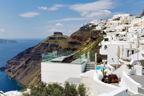Sun terrace and white holiday homes, cliffs, caldera, Skaros rock formation, Firostefani, Thira,