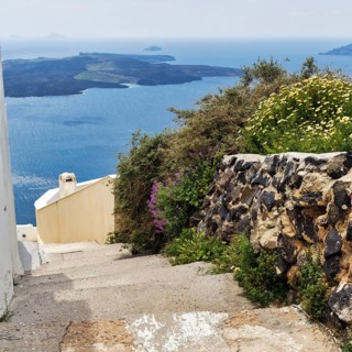 Hiking trail from Fira to Imerovigli, view of the caldera and the sea, Thira, Santorini, Cyclades,
