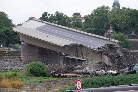 Condition of the Carola Bridge in Dresden on 12 July 2025, Saxony, Germany