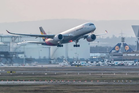 Airbus A350 of the Korean airline Asiana Airlines climbing. Frankfurt am Main Airport, Hesse,